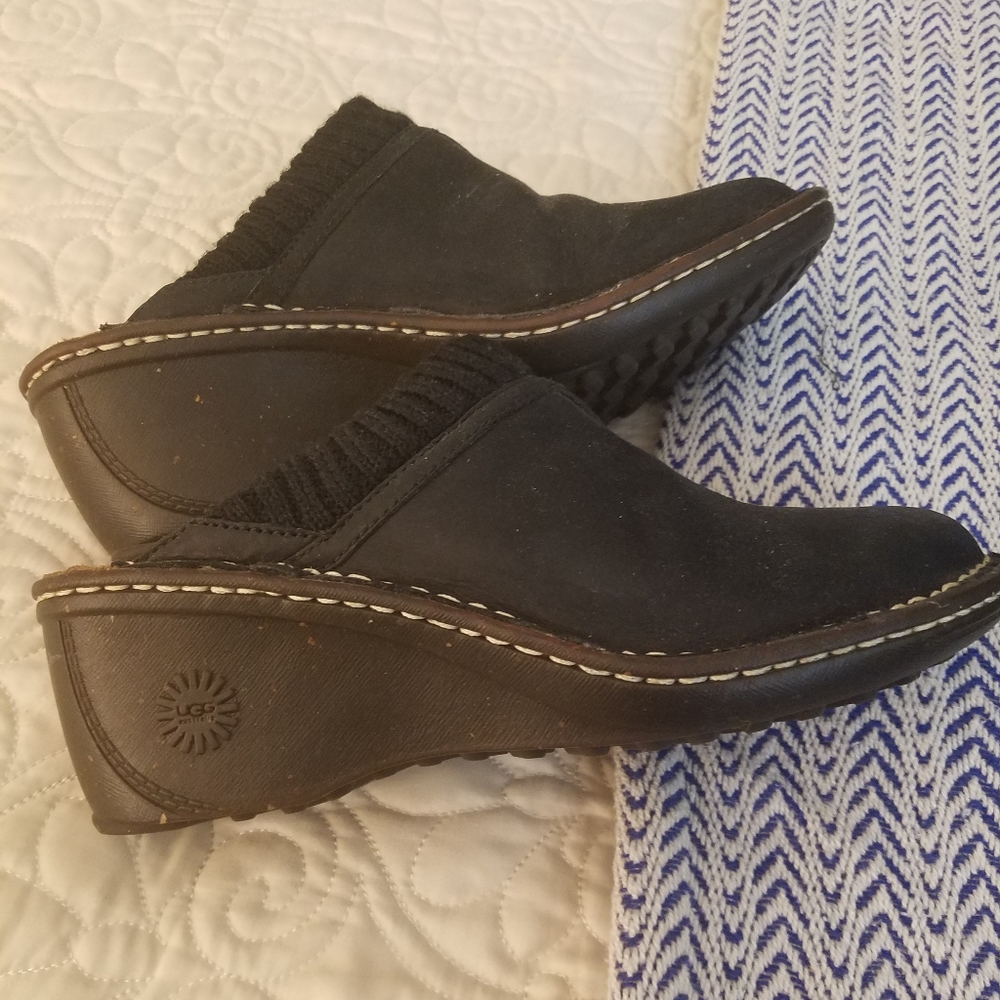 Uggs - image 6